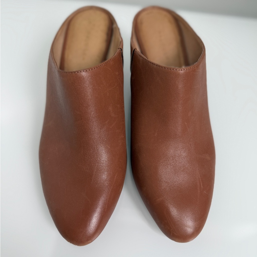 Halogen Brielle Brown Leather Mule Heels size 6.5 perfect for Spring!